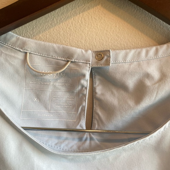 Wayre Boxy Shift & Snap Tank Mid-crop Travel Top Crew Neckline Size XL - Picture 7 of 10